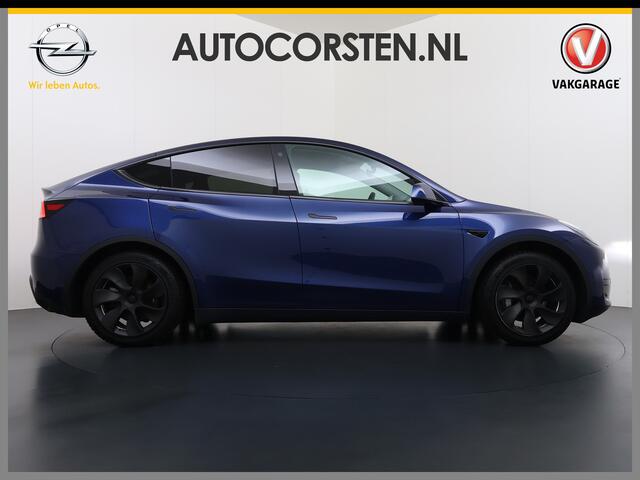 Tesla Model Y RWD 300pk Trekhaak SOH 92% Warmtepomp LFP-Accu Leer Lmv Camera's Panoramadak Adap.Cruise Navi Ecc Autopilot Stoel+Stuur+Achterbank Verwarming Elek.Achterklep Dodehoek detector Draadloze telefoonlader 1e Eigenaar 1.600KG Trekgewicht Fabrieksgarantie op Mot