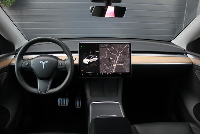 Tesla Model Y Performance AWD 75 kWh | 92.9% SOH | Pano | Stoel, stuur, achterbank en voorruitverwarming