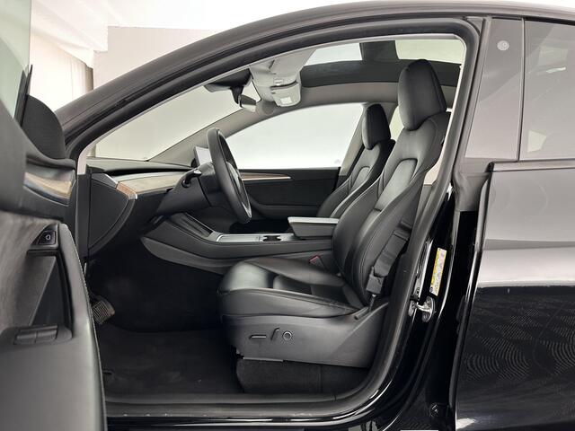 Tesla Model Y RWD 58 kWh [ 3-Fase ] {SOH-91%} (INCL-BTW) Aut. *PANO | LEATHER | TOWBAR | AUTO-PILOT | NAVI-FULLMAP | MATRIX-LED | KEYLESS | CAMERA | DAB+ | HEATED-COMFORTSEATS | PRIVACYGLASS | TOPVIEW | 19''ALU*