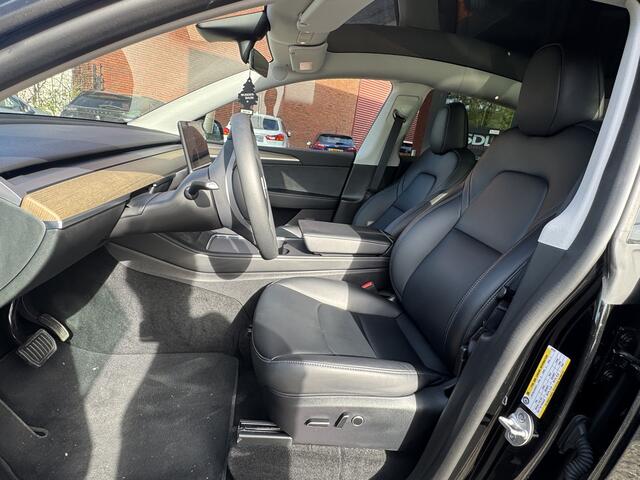 Tesla Model Y RWD 58 kWh 1STE EIGENAAR!! // PANODAK // NAVI // ADAPTIVE CRUISE // CLIMA // AUTOPILOT // 360 CAMERA // LEDEREN BEKLEDING //