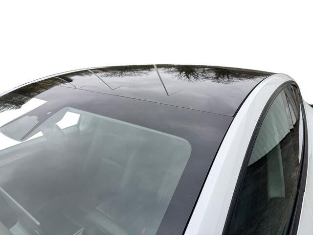 Tesla Model Y RWD 58 kWh SOH 94% Panoramadak, Autopilot, Full Self Driving Fase 3