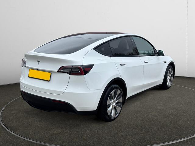 Tesla Model Y RWD 58 kWh SOH 94% Panoramadak, Autopilot, Full Self Driving Fase 3