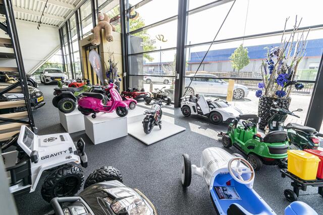 Tesla Model Y RWD 58 kWh Autopilot *BTW* 1e eigenaar Black Edition NLauto 20" LMV