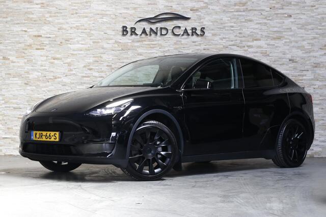 Tesla Model Y RWD 58 kWh | TREKHAAK | 20" LM VELGEN | ZWARTE DETAILS |