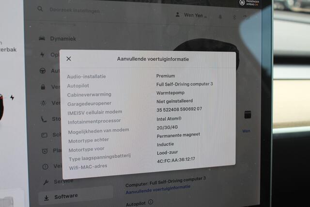Tesla Model Y RWD 58 kWh / Autopilot / Panormadak / Camera / Premium Audio / 19'' / Navigatie