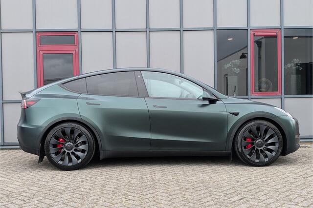Tesla Model Y Performance AWD 75kWh Trekhaak SOH 92%