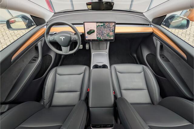 Tesla Model Y Performance AWD 75kWh Trekhaak SOH 92%