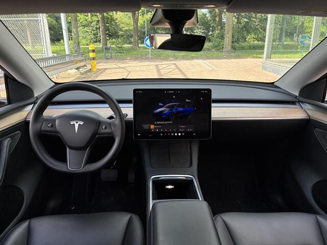 Tesla Model Y Long Range AWD 75 kWh 351PK | SOH 89.9% | Panoramadak | Memory | Stoelverwarming