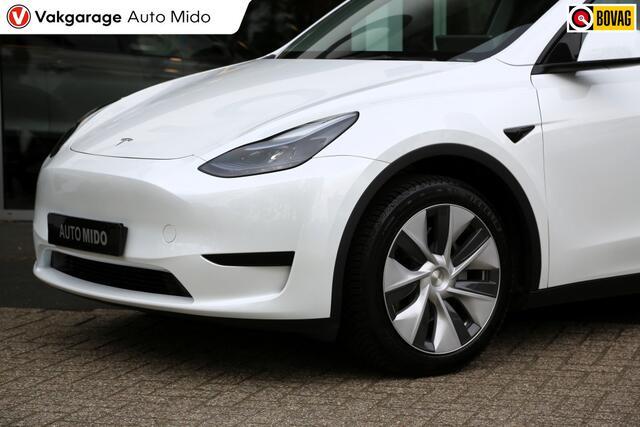 Tesla Model Y RWD 58 kWh | 1e eigenaar | All-season banden