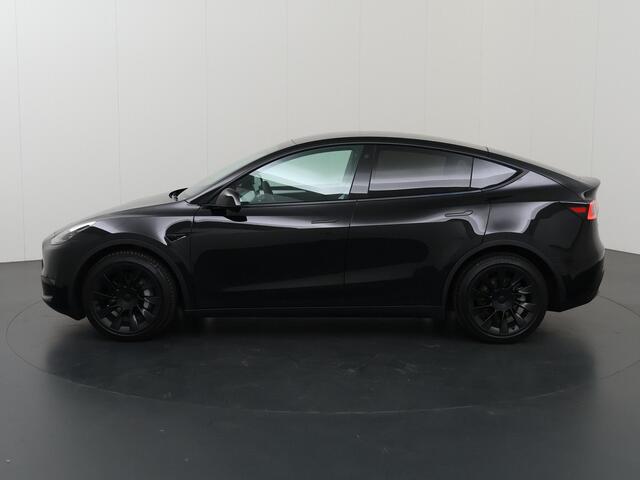 Tesla Model Y Long Range AWD 75 kWh | SOH 94% | Full Self Driving Capability* | Stoelverwarming voor + achter | Adaptieve Cruise Control | Camera | Panoramadak | Ele. stoelen + geheugen | Ele. kofferdeksel | NL Auto |