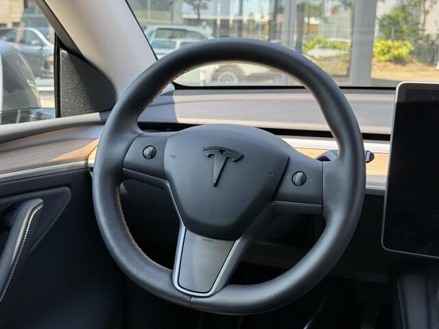 Tesla Model Y Performance AWD 75 kWh SOH 94% | AFNEEMBARE TREKHAAK| RESTERENDE ALGEMENE FABRIEKSGARANTIE TESLA T/M 03-2027 OF 80.000KM| ACCU + AANDRIJFLIJN T/M 03-2031/ 192.000KM| RIJKLAAR GELEVERD