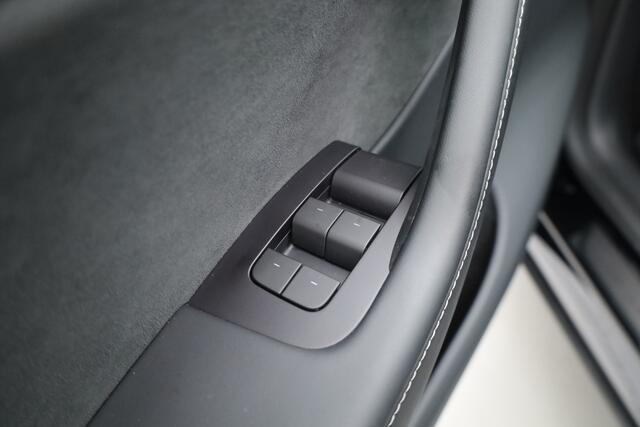 Tesla Model Y Long Range AWD 75 kWh