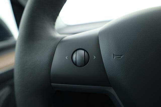 Tesla Model Y Long Range AWD 75 kWh