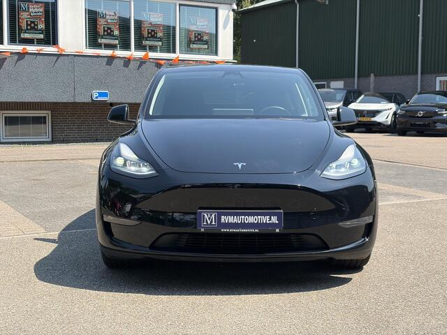 Tesla Model Y Performance AWD 75 kWh VAN: 42.900,- VOOR: 39.877,- UW WKVOORDEEL: 3.023,- | RIJKLAAR GELEVERD | 12 MND BOVAG GARANTIE | TESLA GARANTIE ACCU + AANDRIJFLIJN T/M 03-2031/ 240.000KM|