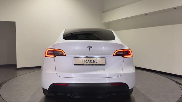 Tesla Model Y RWD 58 kWh | Cruise Control Adaptief |