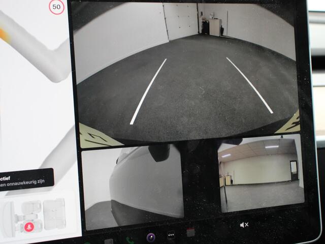 Tesla Model Y Performance Long Range AWD 75 kWh Climate control Adaptieve cruise control Achteruitrijcamera Panoramadak Keyless Stuurverwarming Stoelverwarming LED Navigatie Parkeersensoren