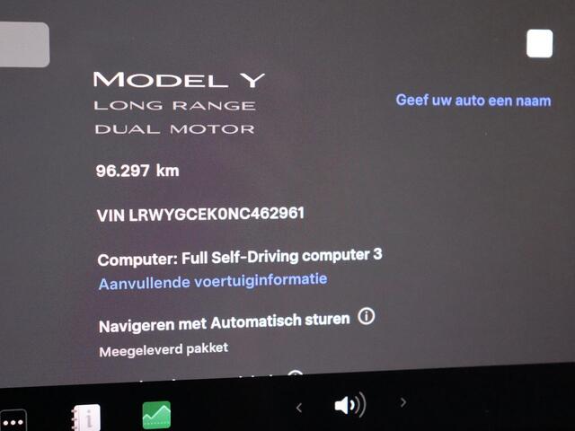 Tesla Model Y Long Range AWD 75 kWh | SoH 91,8% | Autopilot | Panoramadak | Trekhaak!