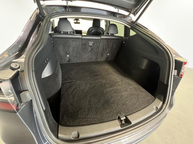 Tesla Model Y Long Range AWD 75 kWh Full Self-Driving | LM Velgen 20" | Voorstoelen + Achterbank Verwarmd | Panoramadak | Airco |