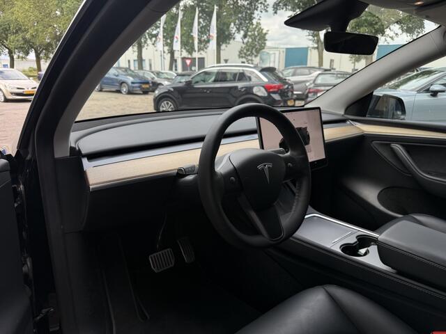 Tesla Model Y RWD 58 kWh