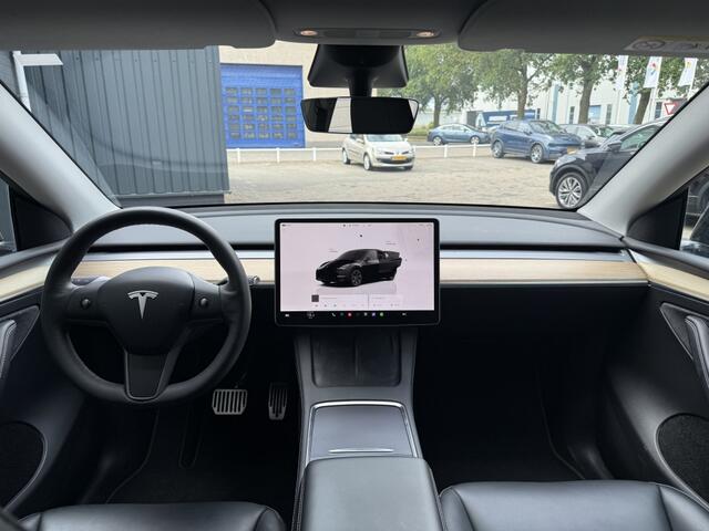 Tesla Model Y RWD 58 kWh