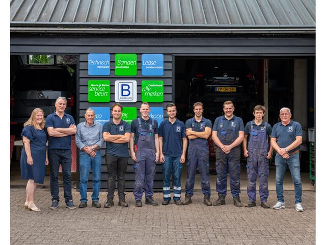Tesla Model Y Performance AWD 75 kWh / Zeer nette NL geleverde auto.