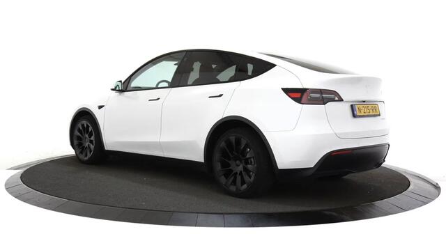 Tesla Model Y Long Range AWD 75 kWh Panoramadak / SOH
