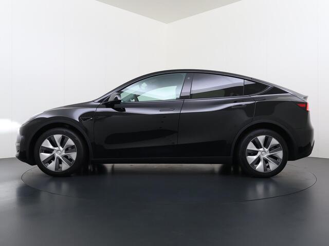 Tesla Model Y Long Range AWD 75 kWh SOH 95% | UNIEKE KM-STAND 37.000 KM | HW3/FSD3 | TESLA FABRIEKSGARANTIE T/M 04-2028 OF 80.000 KM | GARANTIE OP HOOGVOLTACCU & AANDRIJFLIJN T/M 04-2032 OF 192.000 KM |