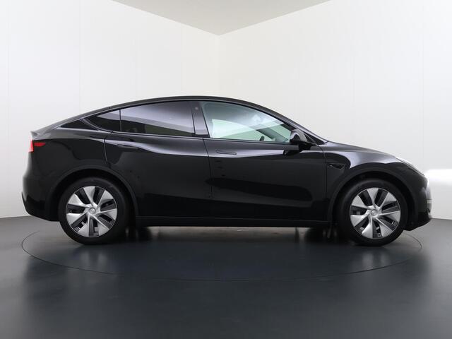Tesla Model Y Long Range AWD 75 kWh SOH 95% | UNIEKE KM-STAND 37.000 KM | HW3/FSD3 | TESLA FABRIEKSGARANTIE T/M 04-2028 OF 80.000 KM | GARANTIE OP HOOGVOLTACCU & AANDRIJFLIJN T/M 04-2032 OF 192.000 KM |