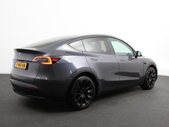 Tesla Model Y RWD 58 kWh Panorama dak 20" Wheels PDC VA 360 Camera Full LED Leder Autopilot