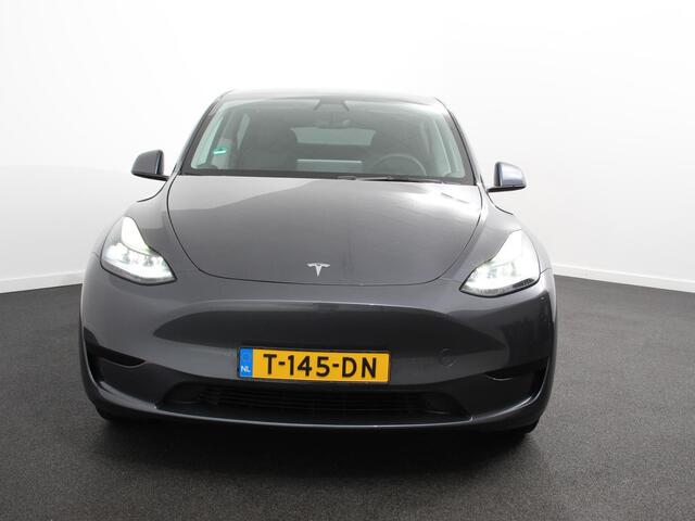 Tesla Model Y RWD 58 kWh Panorama dak 20" Wheels PDC VA 360 Camera Full LED Leder Autopilot