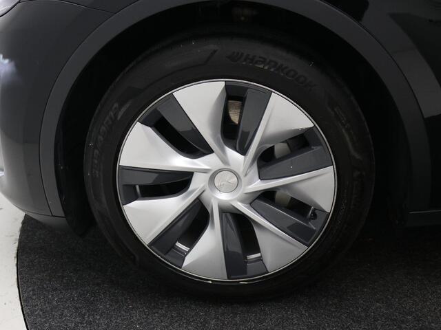 Tesla Model Y RWD 58 kWh / SoH 91% / Elektrische achterklep / Adaptief cruise control / Basic Autopilot / 360 Camera / Panoramadak / Stuur- Stoel & Voorruitverwarming / 1ste Eigenaar / NL Auto / BTW Auto /