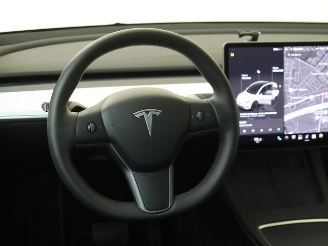 Tesla Model Y RWD 58 kWh | lichtmetalen velgen 20"
