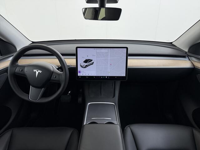 Tesla Model Y Long Range AWD 75kWh 514PK Warmtepomp Stuur+Stoel+Achterbankverwarming Panoramadak Camera's Adap.Cruise Navi Ecc Premium-Audio Leder SOH 91,4% 4WD Keyless Intel Atom®-Processor Privacy Glas Lmv Matrix Led Dodehoekdetectie
