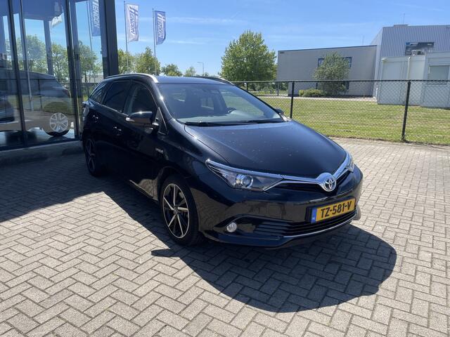 Toyota AURIS Touring Sports RIJKLAAR 1.8 Hybrid Business