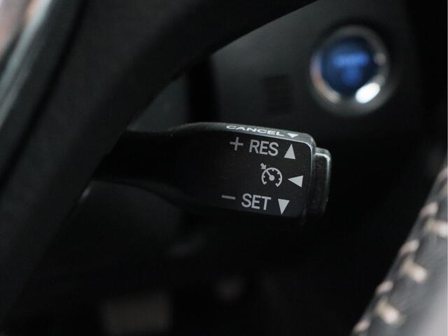 Toyota AURIS Touring Sports 1.8 Hybrid Executive/ lage km/ zeer mooi!