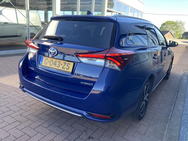 Toyota AURIS Touring Sports 1.8 Hybrid Dynamic Ultimate CAMERA/NAVI/DAB/PDC/STOELVERWARMING