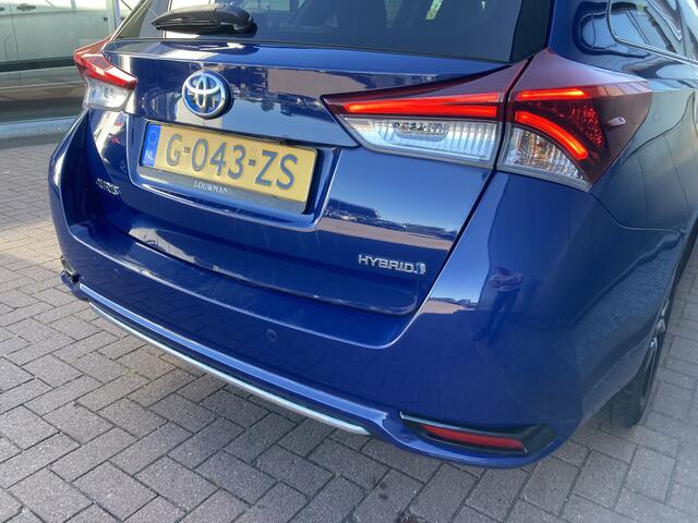 Toyota AURIS Touring Sports 1.8 Hybrid Dynamic Ultimate CAMERA/NAVI/DAB/PDC/STOELVERWARMING