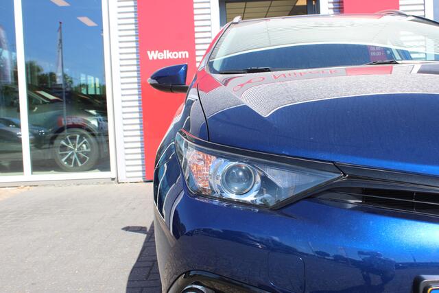 Toyota AURIS Touring Sports 1.8 Hybrid Dynamic Go