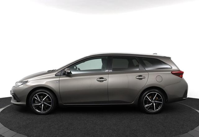 Toyota AURIS 1.8 Hybrid Dynamic | Stoelverwarming | keyless entry | achteruitrijcamera |