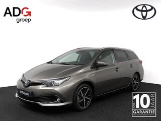 toyota-auris-1.8-hybrid-dynamic--s