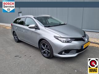 toyota-auris-touring-sports-1.8-hyb