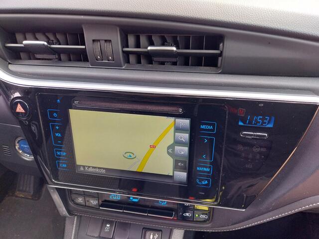 Toyota AURIS Touring Sports 1.8 Hybrid Dynamic CAMERA NAVI CRUISE ECC TREKHAAK