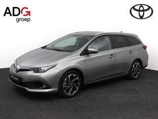 toyota-auris-touring-sports-1.8-hyb