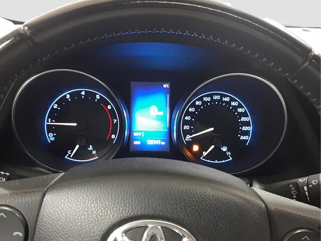Toyota AURIS 1.2T Trend | Navigatie | Camera | Trekhaak | Panodak |