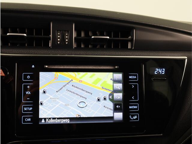 Toyota AURIS Touring Sports 1.8 Hybrid Executive | Half lederen bekleding | Parkeersensoren V+A | Navigatie | Stoelverwarming | Direct leverbaar!