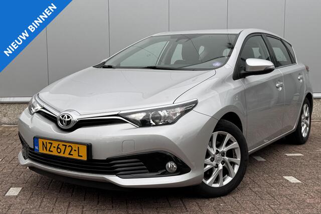 Toyota AURIS 1.3 Aspiration Trekhaak, Navigatie, Achteruitrijcamera, Cruise control