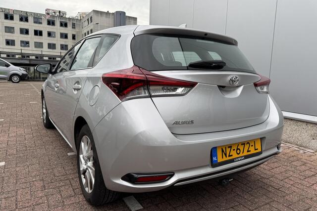 Toyota AURIS 1.3 Aspiration Trekhaak, Navigatie, Achteruitrijcamera, Cruise control
