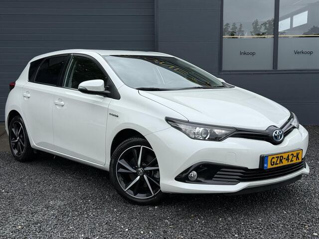 Toyota AURIS 1.8 Hybrid Dynamic Go 1e Eigenaar,Navi,Camera,Lm Velgen,136pk,Weinig Km,Apk tot 05-2027