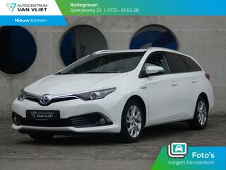 toyota-auris-touring-sports-1.8-hyb