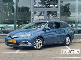 toyota-auris-touring-sports-1.8-hyb
